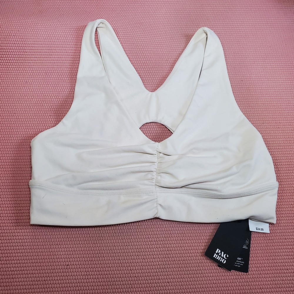 PacSun PAC 1980 Pac Glide Ruched Keyhole Sports Bra Ivory Large NWT Wireless